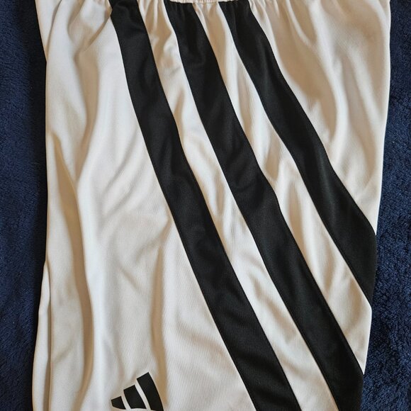 Adidas White Running/Gym Shorts Size Large - Picture 3 of 5